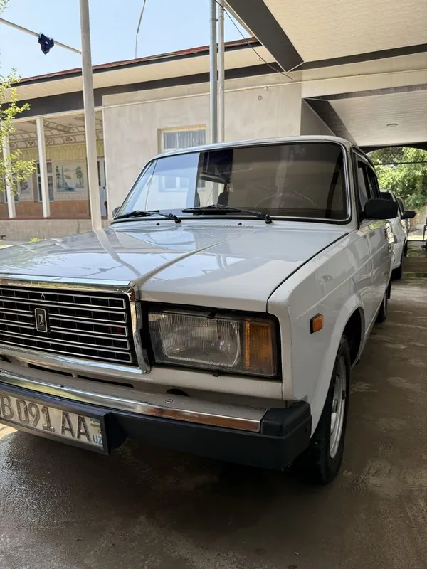 Vaz 07 1993yil holati yaxshi 1