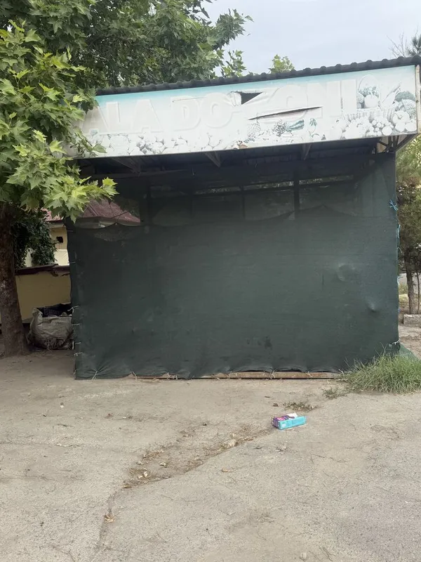 Yaxshi profildan yasalgan dala kuchma dukon sotiladi