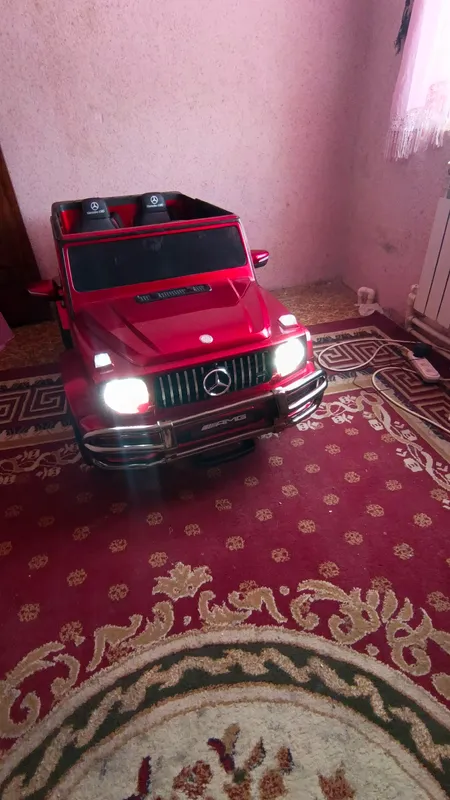 Mercedes Benz лицензионная детская машина — фото 1