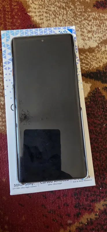 Tecno camon 40 pro