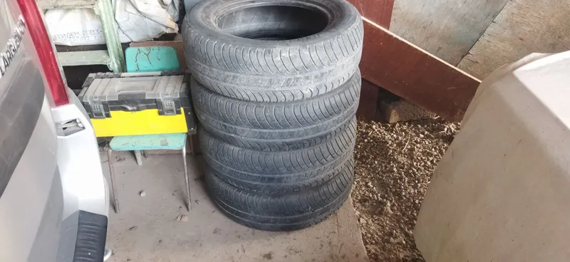 Продаются покрышки