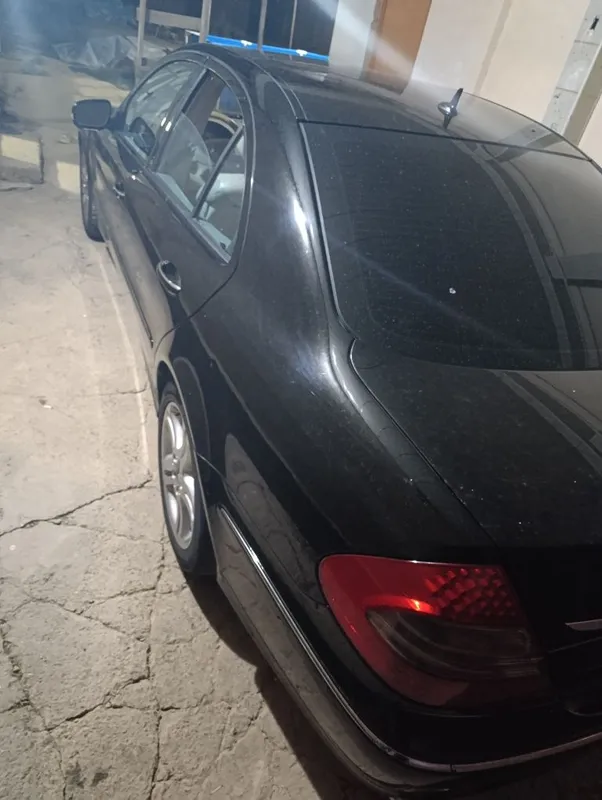 Mercedes w211 E200 5