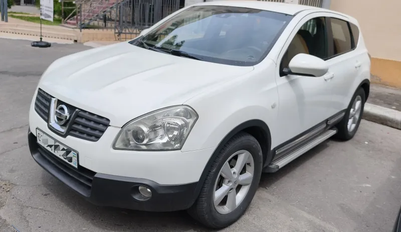 Nissan Qashqai 2008 metan 100L