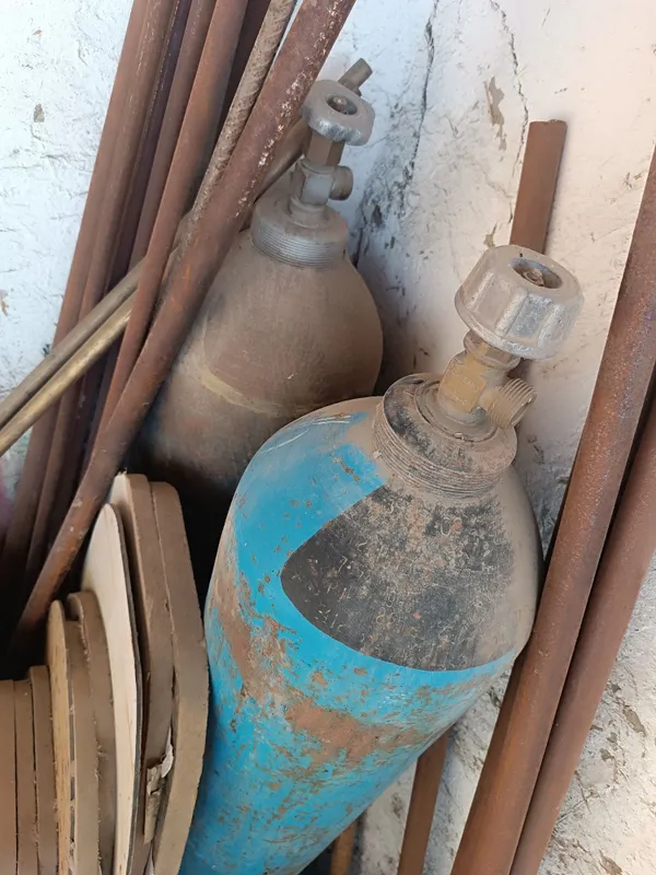 Gaz ballonlari sotiladi 1 Gaz ballonlari sotiladi 1
