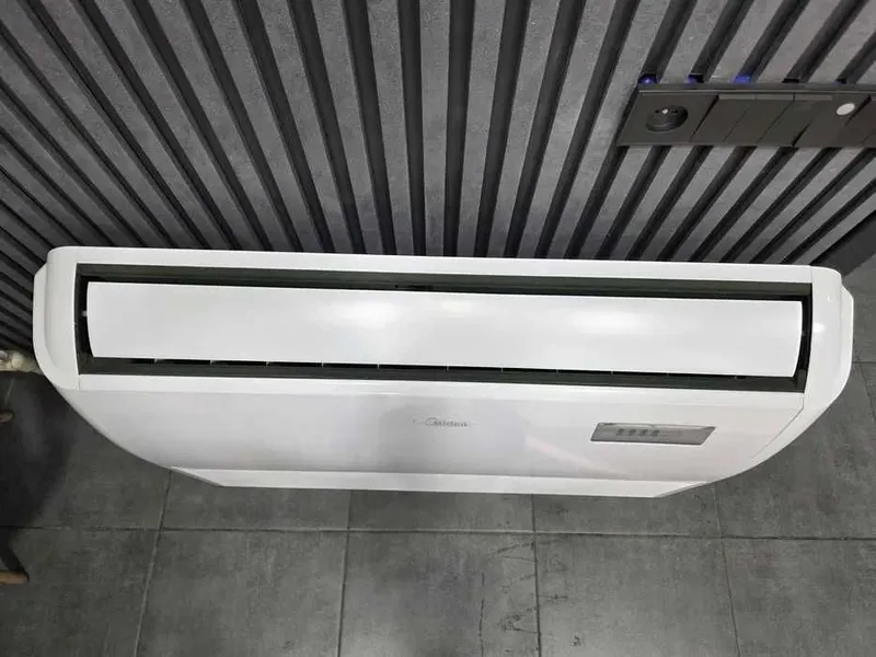 Напольный | Потолочный кондиционер Midea inverter YUKA 48000 bttu
