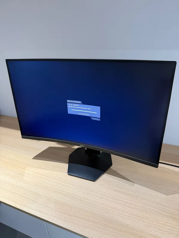 Dell S2722DGM монитор 2 Dell S2722DGM монитор 2