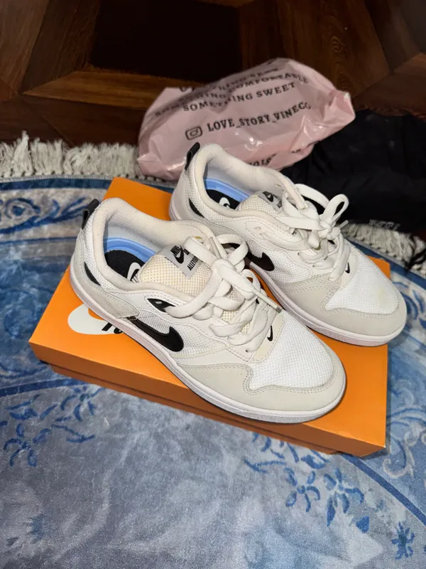 NIKE LIMITED ORIGINAL 3 NIKE LIMITED ORIGINAL 3
