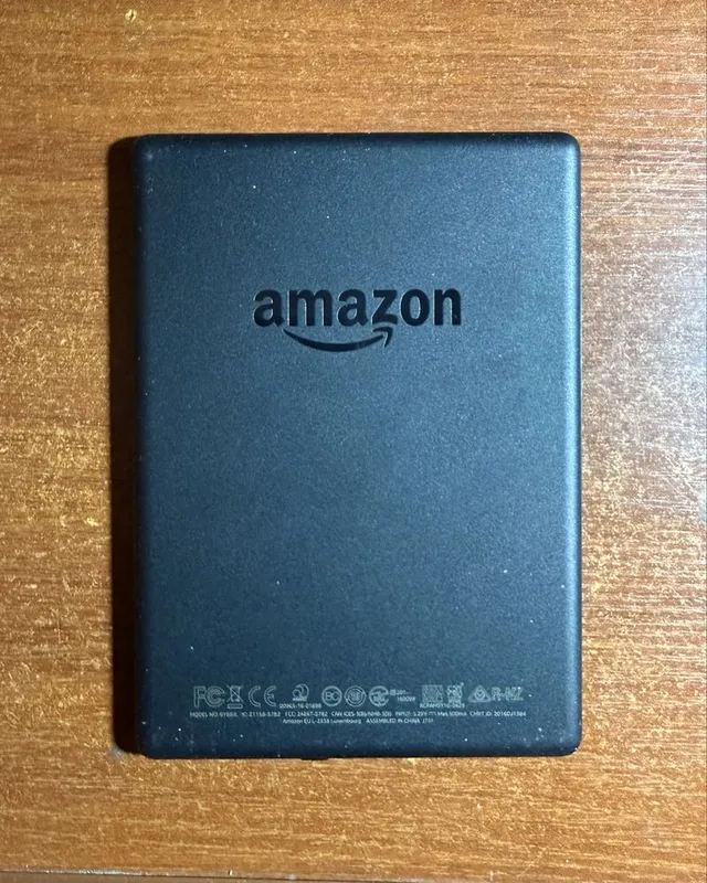 Amazon Kindle 8 электронная книга 2