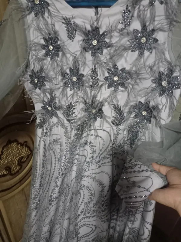 toy oqshomi uchun koylak salom sharfi bilan — фото 1