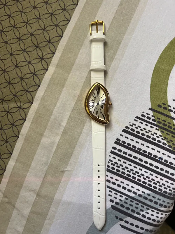 ayollar uchun cartier soati 1 ayollar uchun cartier soati 1