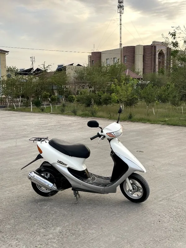 Honda dio 2012 yil 2