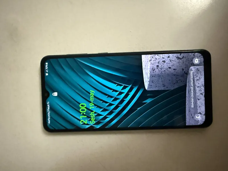 Samsung galaxy A02S — фото 1