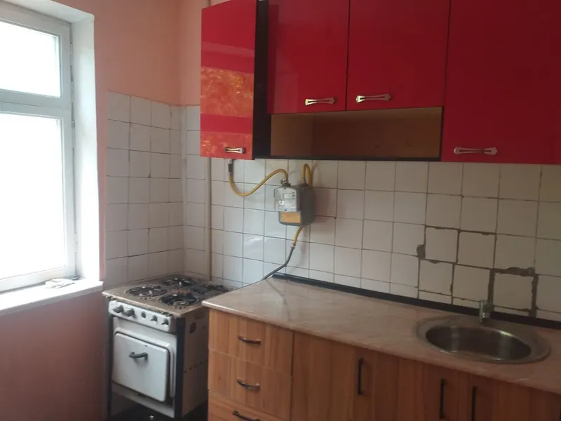 Продаётся 1 комнатная квартира в 1 микрорайоне — фото 4