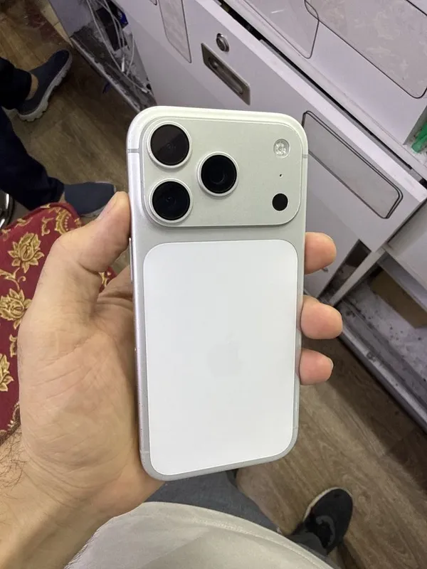 Iphone 17 pro 256 silver