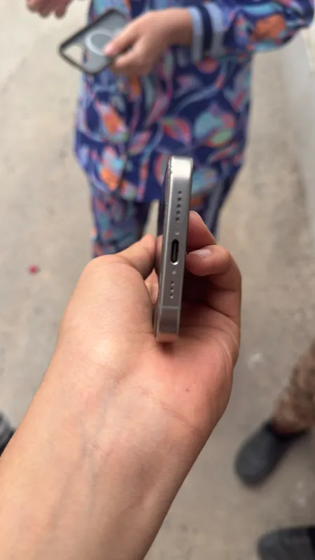 iPhone 15 Pro 128 ГБ, ёмкость 80% 6 iPhone 15 Pro 128 ГБ, ёмкость 80% 6