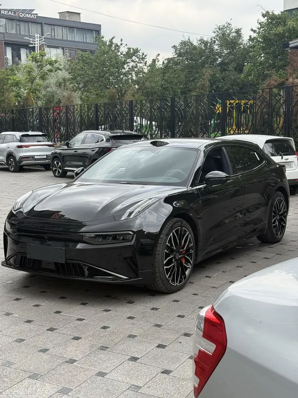 Zeekr 001 You Z Sport 2025 restyle