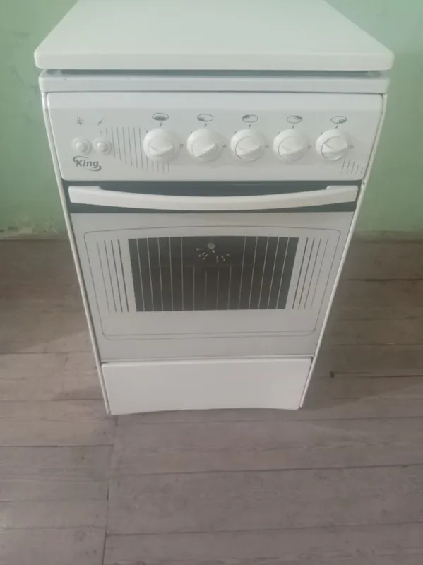 Gaz plita sotiladi ishlaydi holati yangi