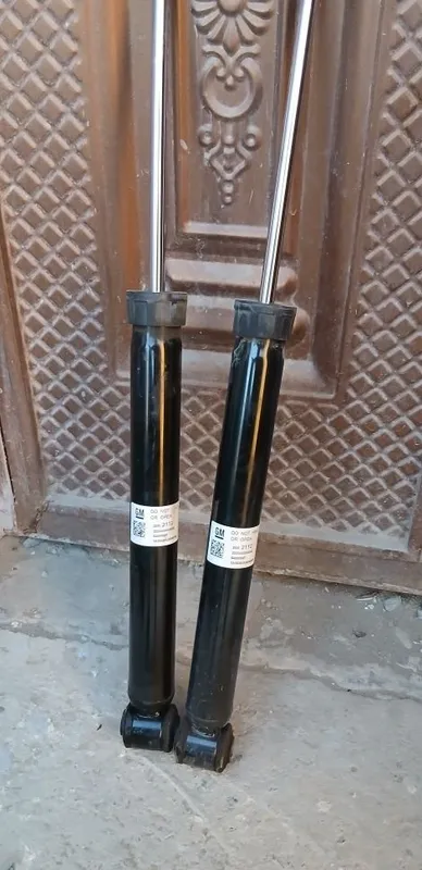 Treckir 2 orqa amortizator 200ming sum 1 Treckir 2 orqa amortizator 200ming sum 1