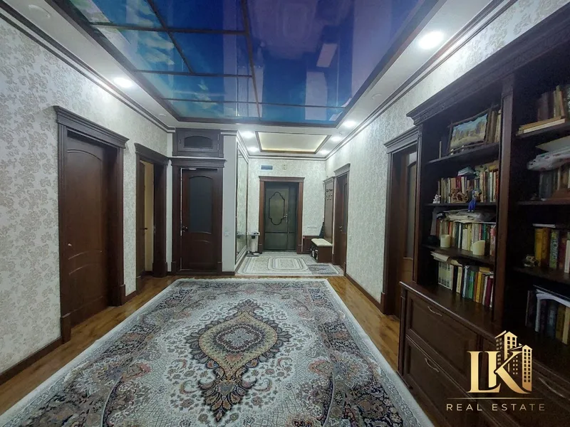 Yangi qurilishda 5 xonali kvartira sotiladi, 185 m², Mirobod tumani (Nukus ko‘chasi) 3 Yangi qurilishda 5 xonali kvartira sotiladi, 185 m², Mirobod tumani (Nukus ko‘chasi) 3