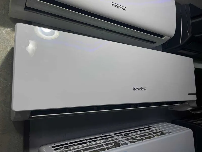 Кондиционер Technobox White Inverter 18