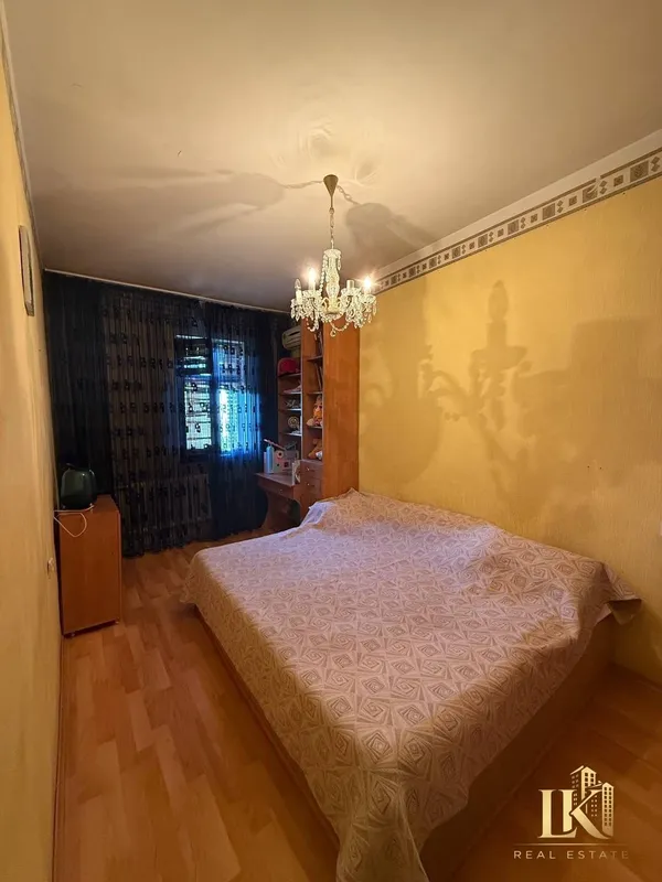 4 xonali kvartira sotiladi, 75 m², 9/9, Yashnobod tumani (mo‘ljal: Yaponiya elchixonasi) 5 4 xonali kvartira sotiladi, 75 m², 9/9, Yashnobod tumani (mo‘ljal: Yaponiya elchixonasi) 5
