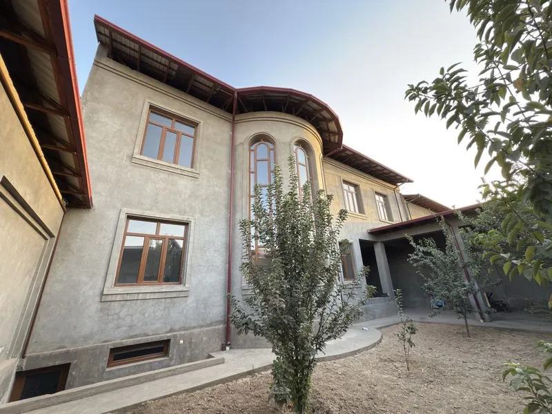 Yunus-obod tumani Xasanboyda 3 etajli uy sotiladi — фото 2