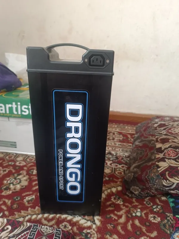Dirongi eliktiron sikutr akumliyatori Dirongi eliktiron sikutr akumliyatori