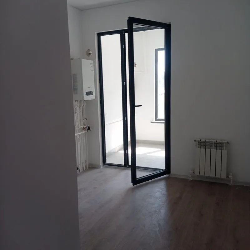 Продаётся своя однокомнатная квартира 3