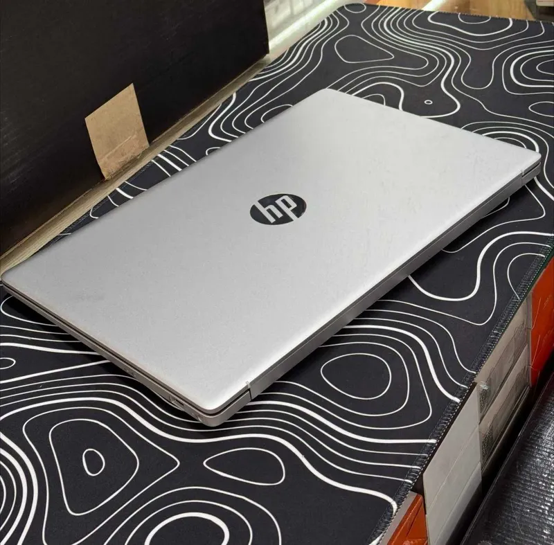 HP Laptop 17 intel core 7 150U/16/512/Display 17'3 FHD IPS Touchscreen — фото 3