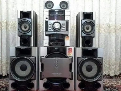 Музикалный центр Sony mhc gn 1100d мошный высокий звук — фото 2