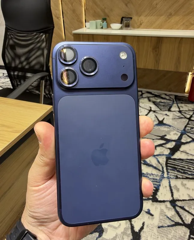 iPhone 17 Pro Max 2 iPhone 17 Pro Max 2