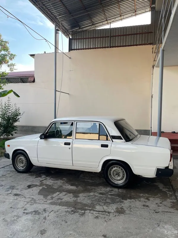 Vaz 2107 sotiladi 5 Vaz 2107 sotiladi 5
