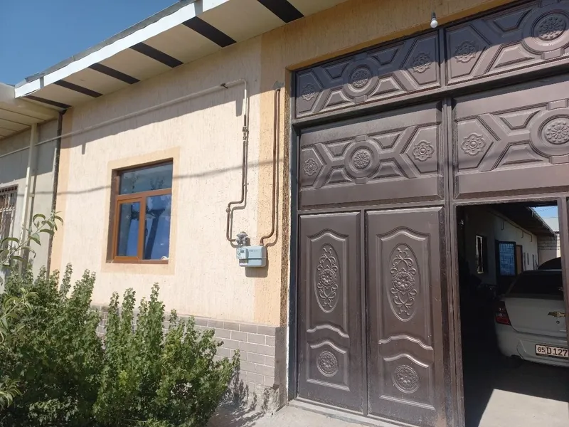 Hovli sotiladi 6 sotix 2