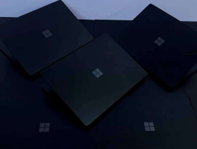 Microsoft Surface laptop 4 2K ekran black edition rangda I7 -11 Avlod 7 Microsoft Surface laptop 4 2K ekran black edition rangda I7 -11 Avlod 7