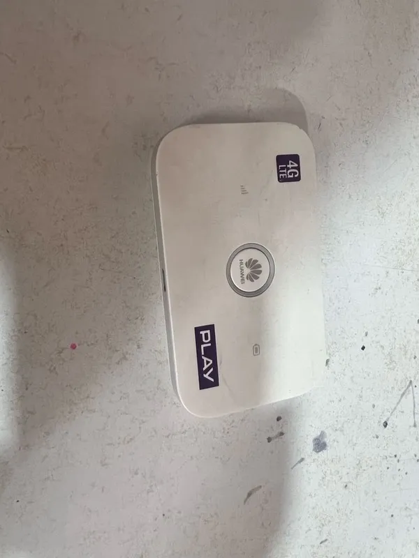 Wifi модемлар сотилади. Ишлайди