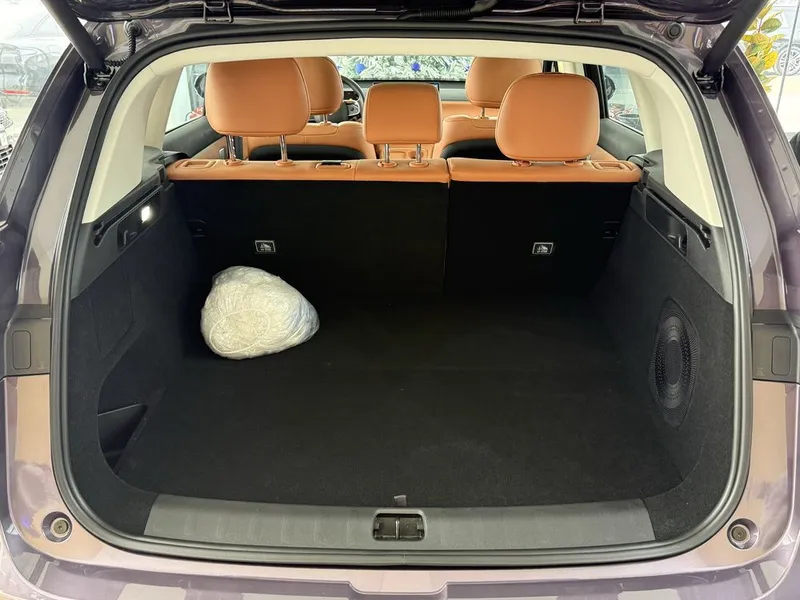 Leapmotor C10 2026 EREV 210 km (Range Extender) — фото 3