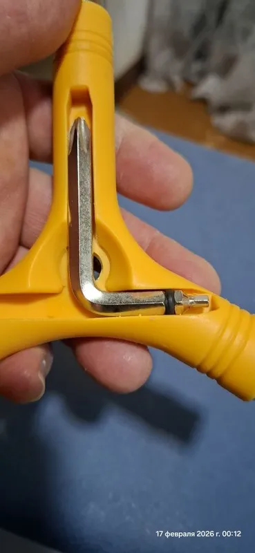 Y tool. Ключ Y образной формы 4 Y tool. Ключ Y образной формы 4