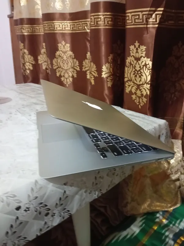 MacBook  air — фото 1
