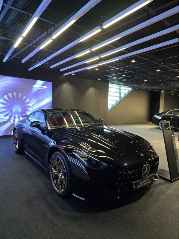 MERCEDES GT 63 S Performance 2026