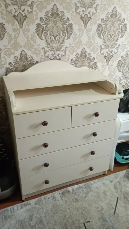 комод