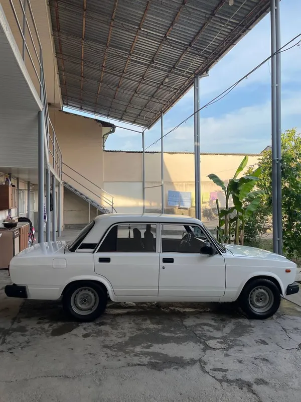 Vaz 2107 sotiladi 3 Vaz 2107 sotiladi 3