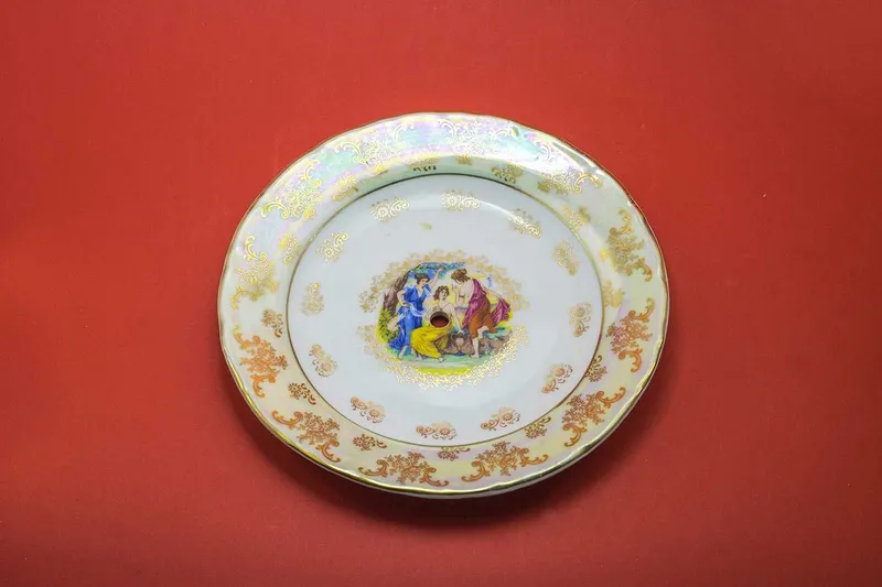 3-х ярусная этажерка (горка), конфетница МАДОННА. Чешский фарфор. 4 3-х ярусная этажерка (горка), конфетница МАДОННА. Чешский фарфор. 4