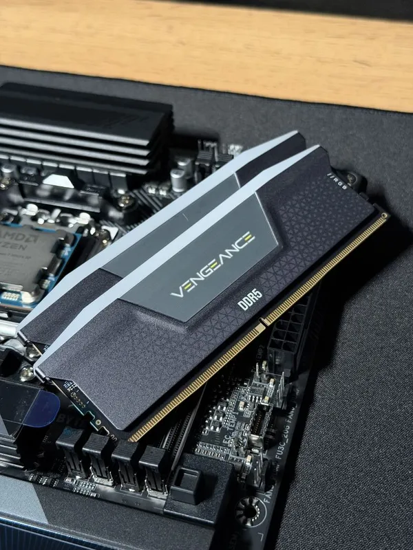 Игравой компьютер amd 9850x3d / RTX 5070 Ti — фото 3