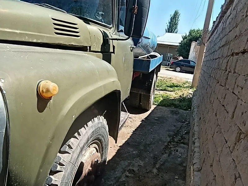 Зил водовоз сотилади — фото 6