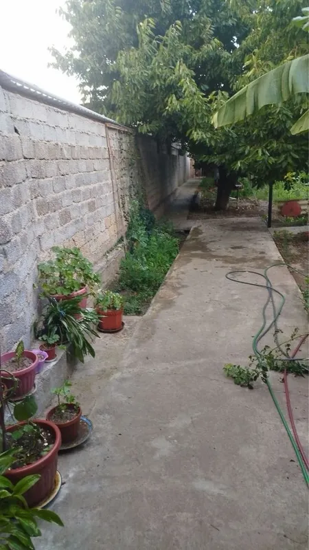 Продаётся участок в Азадбаше 3