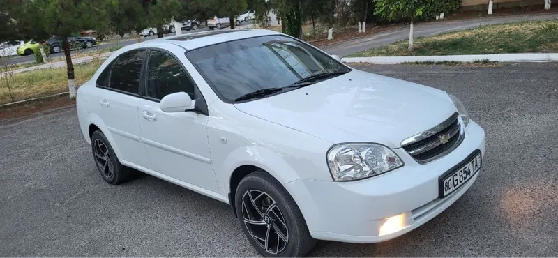 Lacetti 1.6 сотилади 7