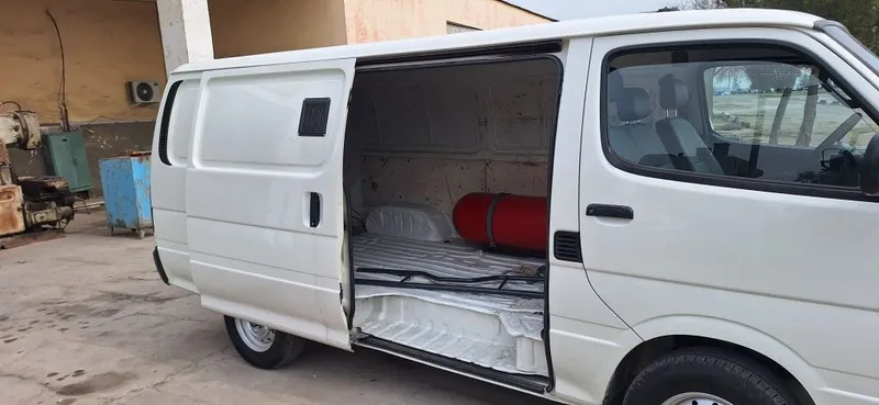 Toyota Niasse фургон 2003 год 4