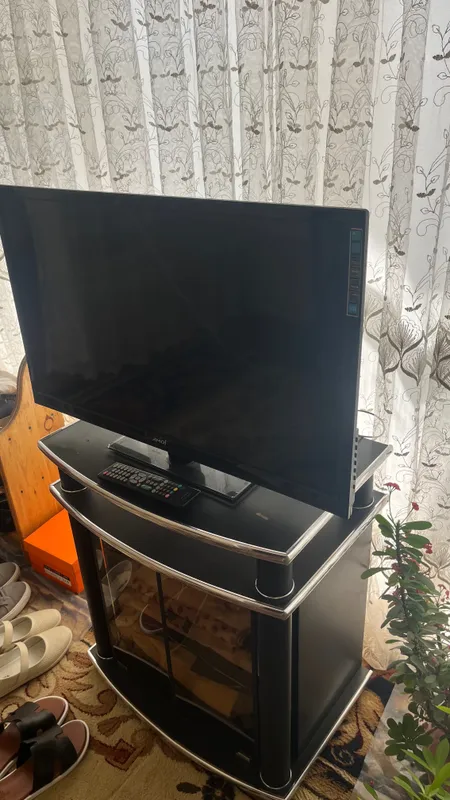 Ishlaydigan plazmali televizor, diagonali 32″ 1 Ishlaydigan plazmali televizor, diagonali 32″ 1