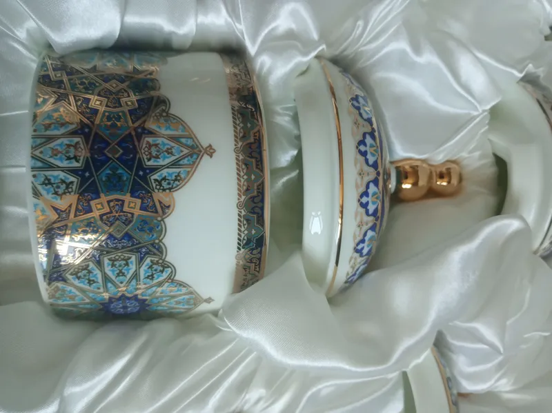 Tilla suvi yugurtirilgan chinni Sherdor collection 3 Tilla suvi yugurtirilgan chinni Sherdor collection 3
