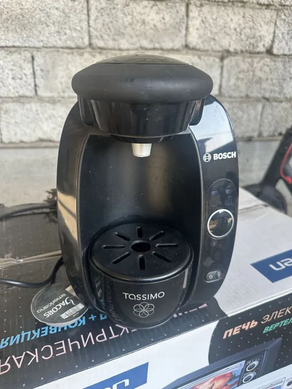 Кофеварка Bosch Tassimo — чёрная T20 TAS2002UC — 4 Кофеварка Bosch Tassimo — чёрная T20 TAS2002UC — 4